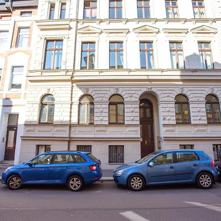 Apartment Full House Premium - Halle Paulusviertel *