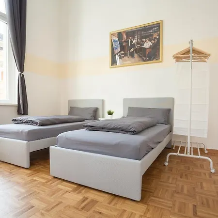 Full House Premium - Halle Paulusviertel Apartment *