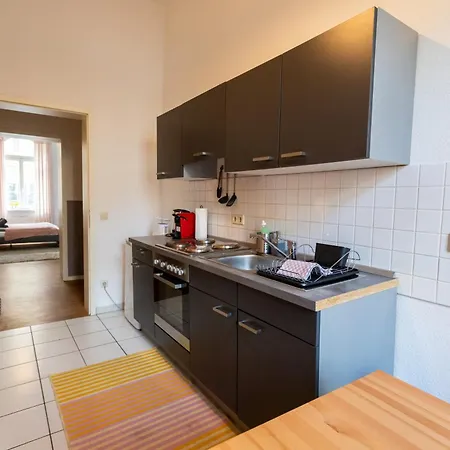 Apartment Full House Premium - Halle Paulusviertel