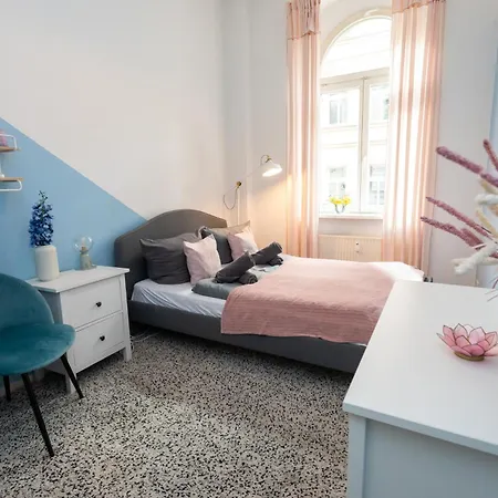 Apartment Full House Premium - Halle Paulusviertel