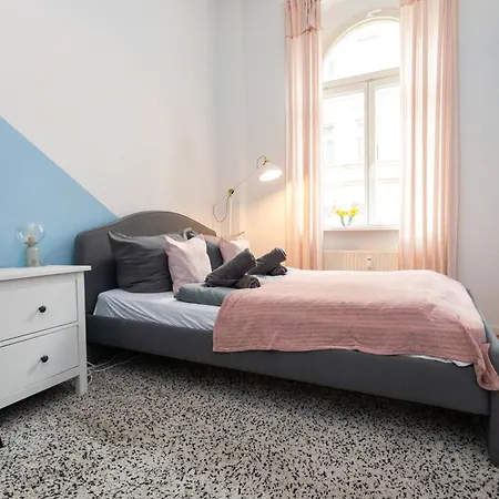 Fullhouse - Halle - M29